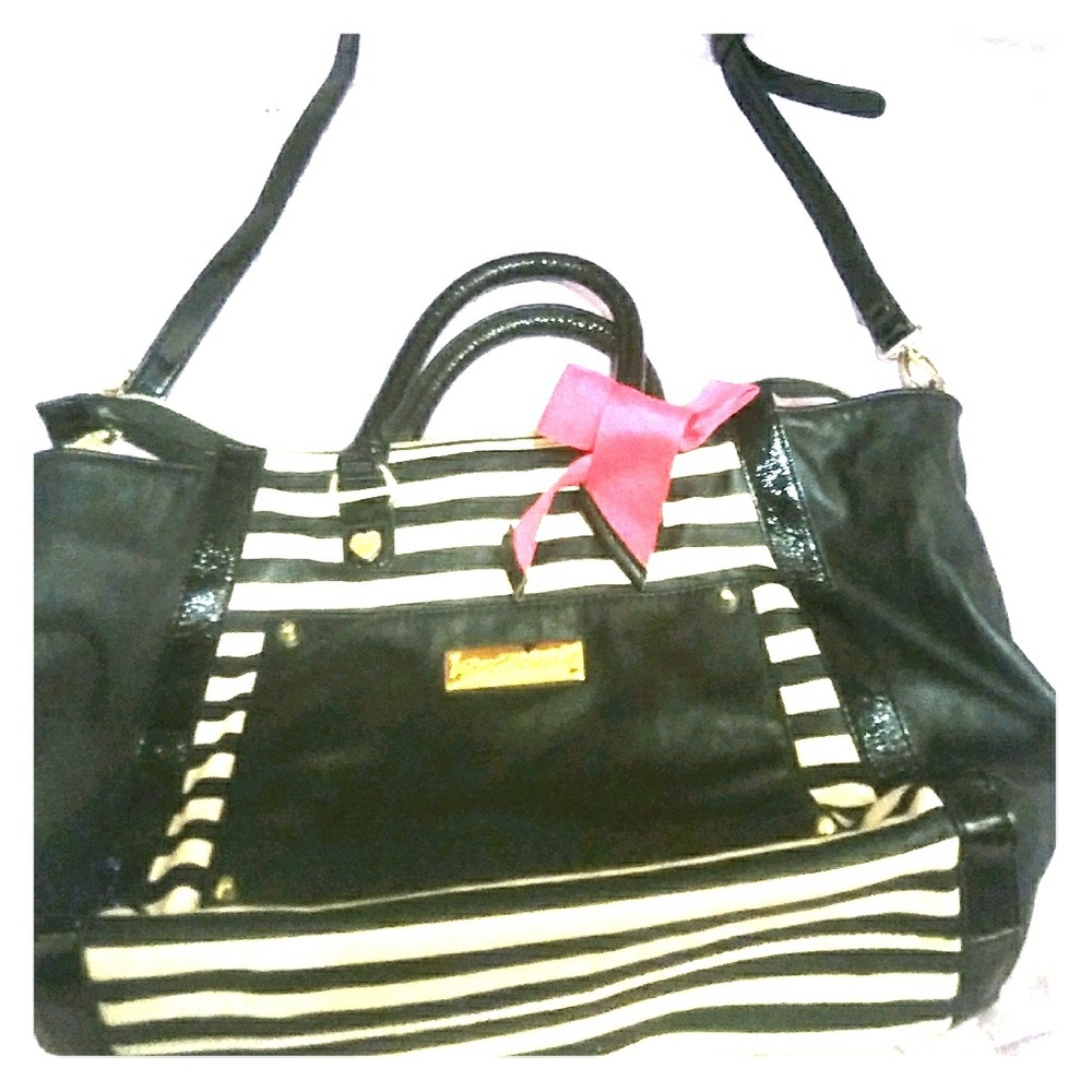 Betsey Johnson purse
